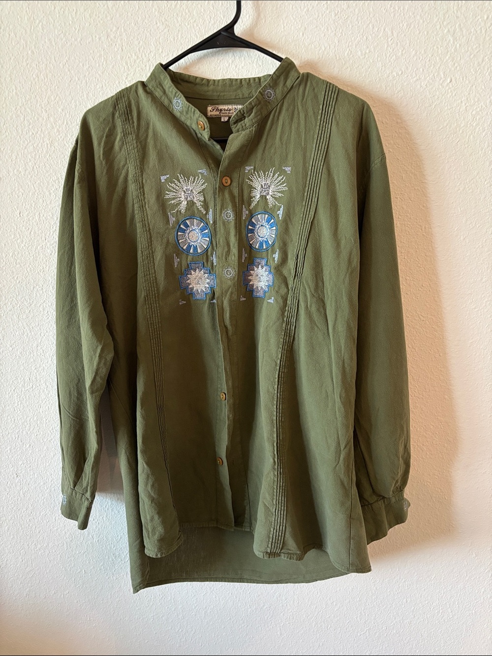 Vintage Shyris Ecuador Olive Green Embroidered Men's Shirt